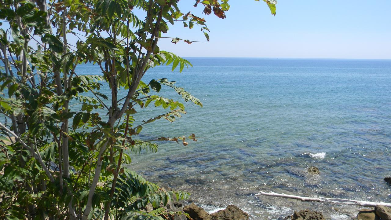 B&B Mare Calabria Capo Colonna Esterno foto
