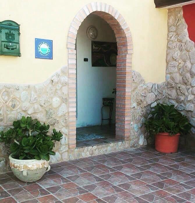 B&B Mare Calabria Capo Colonna Esterno foto